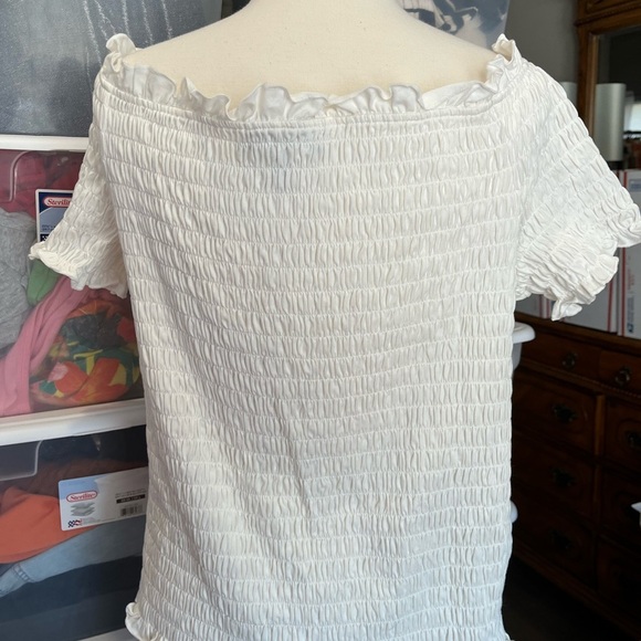 Ruched Blouse - Picture 4 of 6